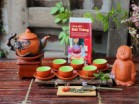 Bộ Ấm Chén Tử Sa Đắp Hoa Phù Dung Tách Lót Đen Đỏ