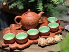 Bộ Ấm Chén Tử Sa Dáng Chóp Họa Tiết Đắp Nổi Kèm Khay Sen 300ml