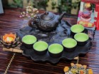 Bộ Ấm Chén Tử Sa Dáng Nhỡ Đắp Nổi Hoa Sen Kèm Khay Sen Nổi 270ml