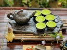 Bộ Ấm Chén Tử Sa Dáng Nhỡ Đắp Nổi Hoa Sen Kèm Khay Sen Cá 270ml