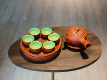 Bộ Ấm Chén Tử Sa Quai Chuôi Đắp Nổi Khay Thủng 280ml
