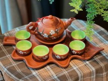 Bộ Ấm Chén Tử Sa Dáng Nhỡ Họa Tiết Chấm Đào Khay Lá 270ml